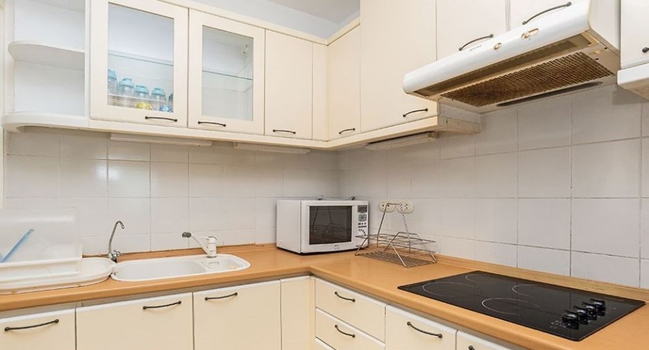 For sale 2 bedrooms condo in Pathum Wan, Bangkok