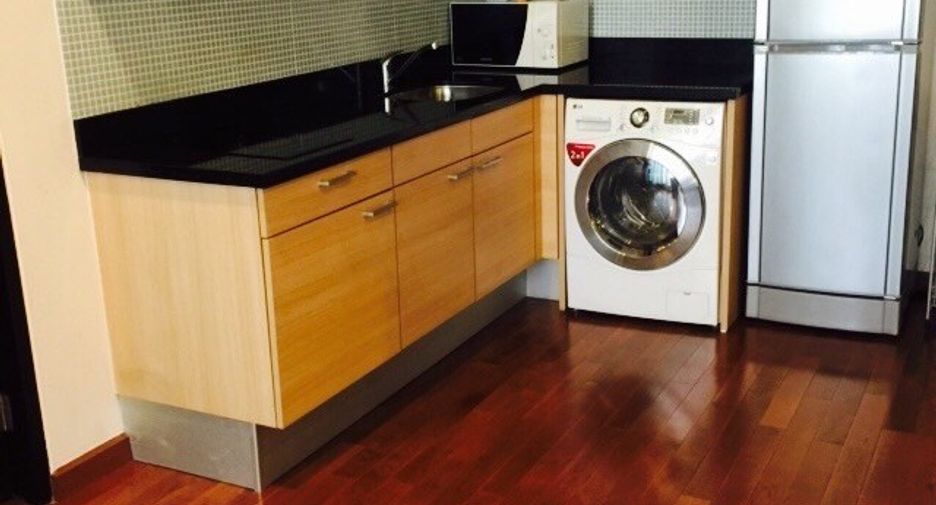 Wohnung zum Kauf mit 1 Zimmer in Pathum Wan, Bangkok