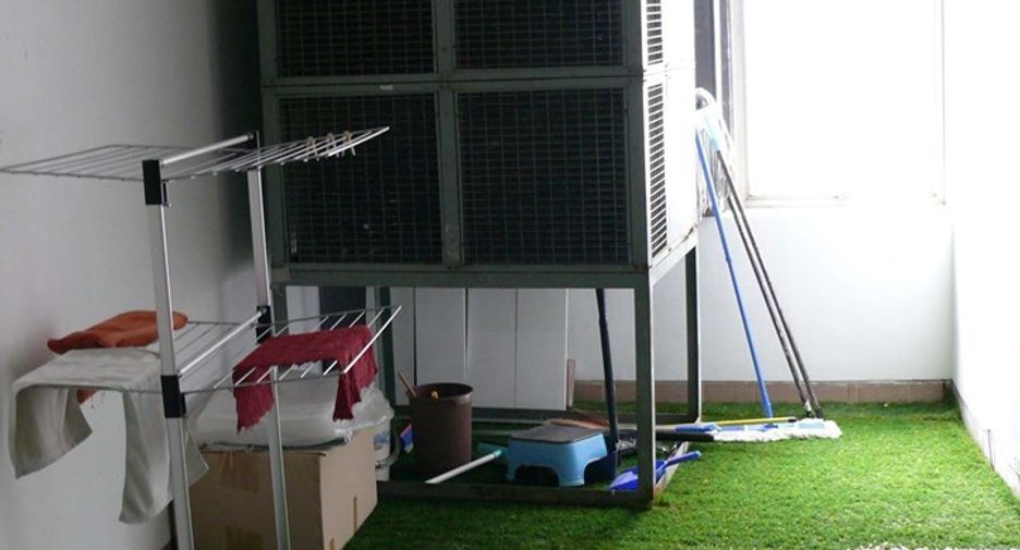 For sale 3 bedrooms condo in Sathon, Bangkok