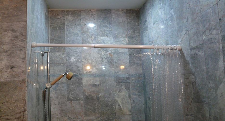For sale 3 bedrooms condo in Sathon, Bangkok