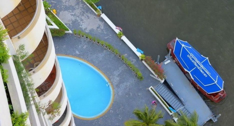 For sale 3 bedrooms condo in Sathon, Bangkok