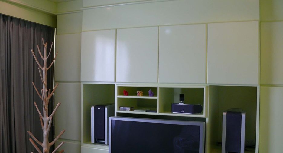 For sale 3 bedrooms condo in Sathon, Bangkok