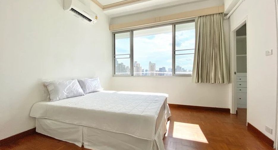 Wohnung zur Miete mit 3 Zimmer in Watthana, Bangkok