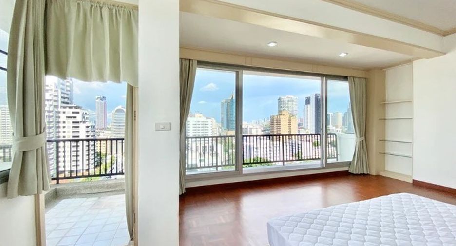 Wohnung zur Miete mit 3 Zimmer in Watthana, Bangkok
