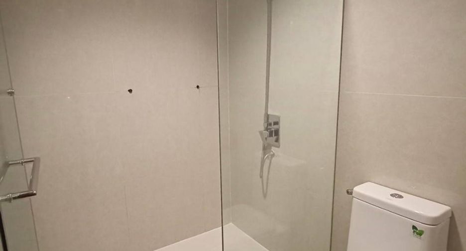 For rent 2 bedrooms condo in Pathum Wan, Bangkok