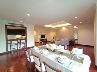 For rent 2 bedrooms condo in Pathum Wan, Bangkok