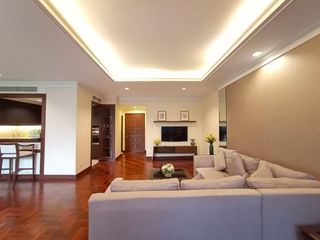 For rent 2 bedrooms condo in Pathum Wan, Bangkok
