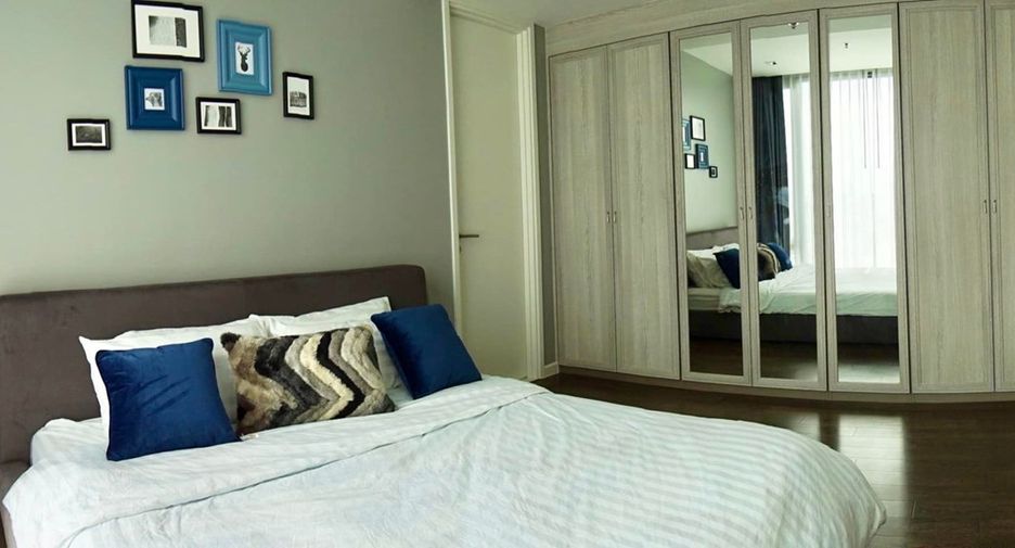 For sale 2 bedrooms condo in Sathon, Bangkok