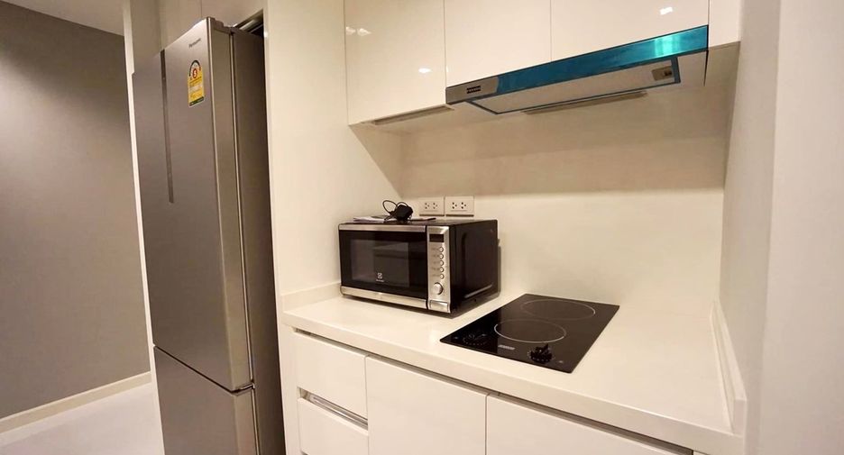 For sale 2 bedrooms condo in Sathon, Bangkok