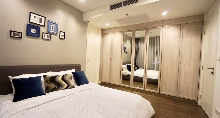 For sale 2 bedrooms condo in Sathon, Bangkok