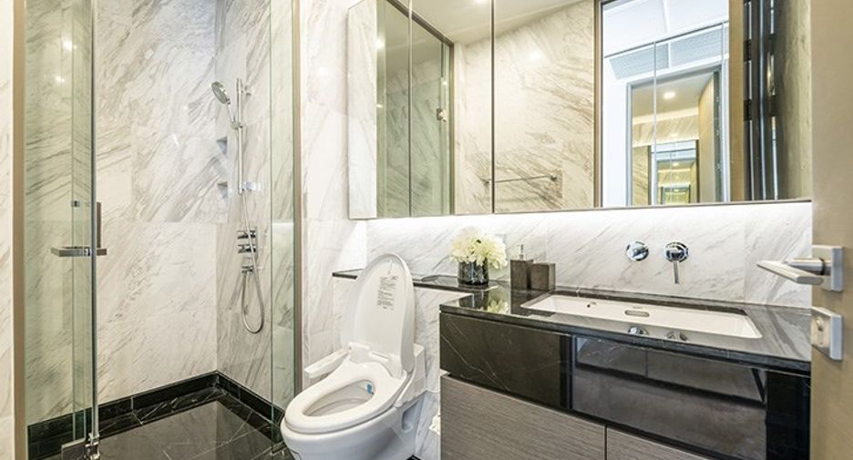Продажа 1 кровать кондо в Сатхон, Бангкок