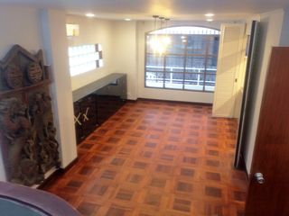 For rent and for sale 3 bedrooms house in Watthana, Bangkok