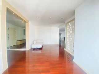 Condo en venta de 2 habitaciones en Watthana, Bangkok