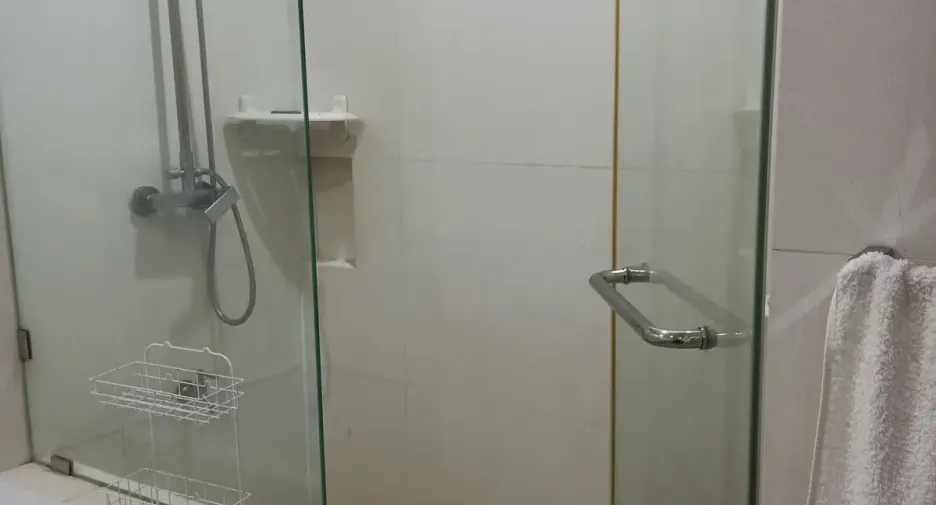 For sale 3 bedrooms condo in Watthana, Bangkok