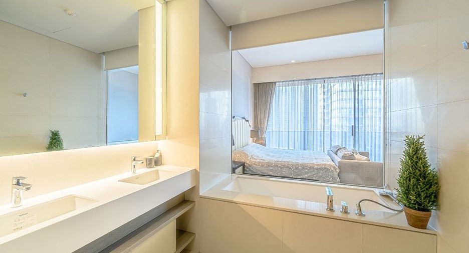 For sale 2 bedrooms condo in Watthana, Bangkok