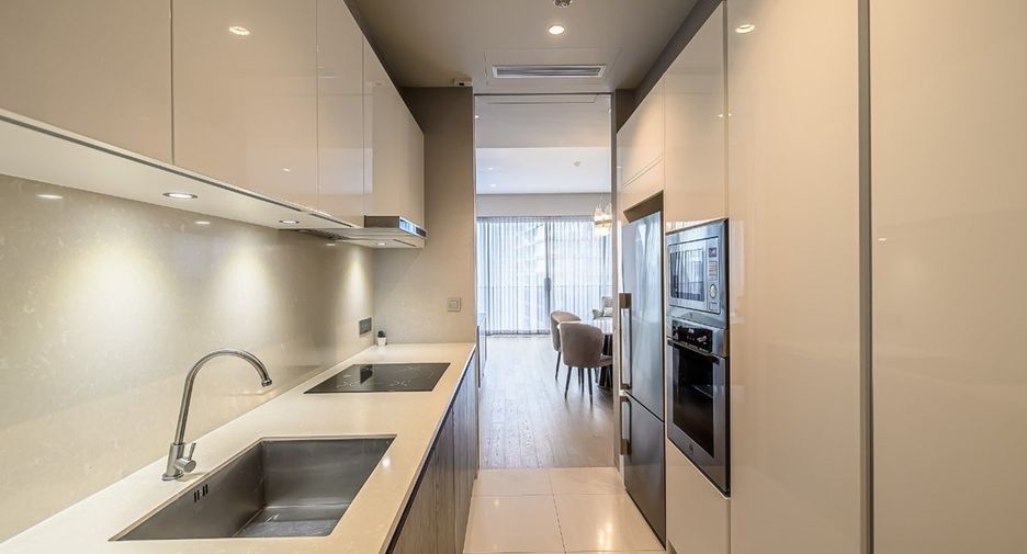 For sale 2 bedrooms condo in Watthana, Bangkok
