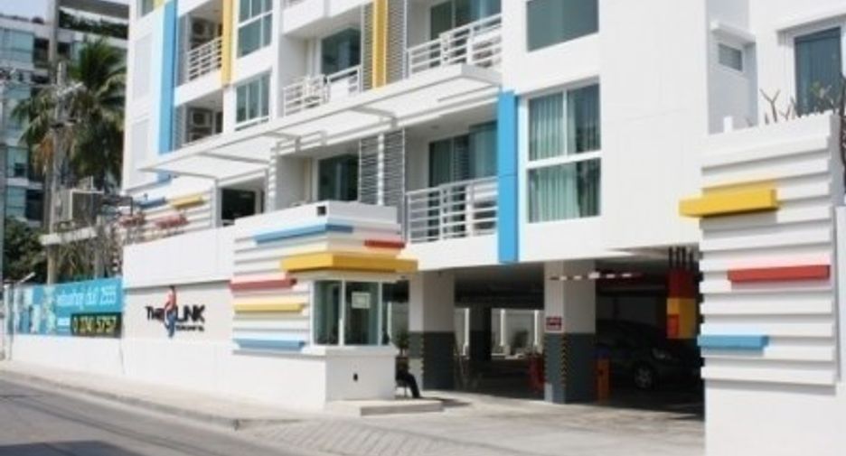 For sale 1 bed condo in Phra Khanong, Bangkok