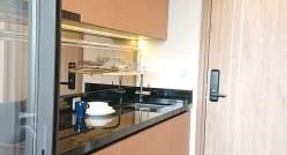 For sale 1 bed condo in Suan Luang, Bangkok