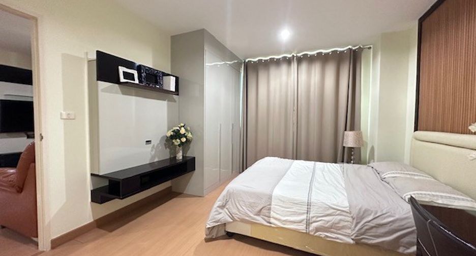 For sale 2 bedrooms condo in Khlong Toei, Bangkok