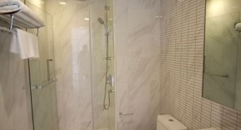 For sale 1 bed condo in Watthana, Bangkok