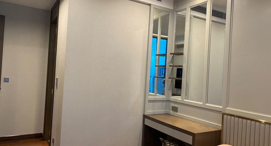 For rent そして for sale 3 ベッドルーム condo in Khlong Toei, Bangkok