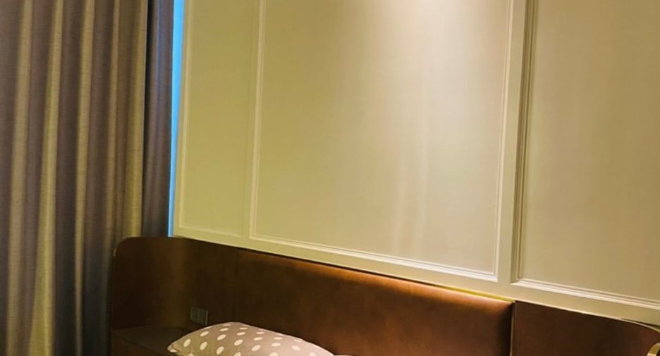 For rent そして for sale 3 ベッドルーム condo in Khlong Toei, Bangkok