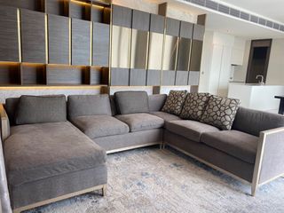 For sale 3 bedrooms condo in Khlong Toei, Bangkok