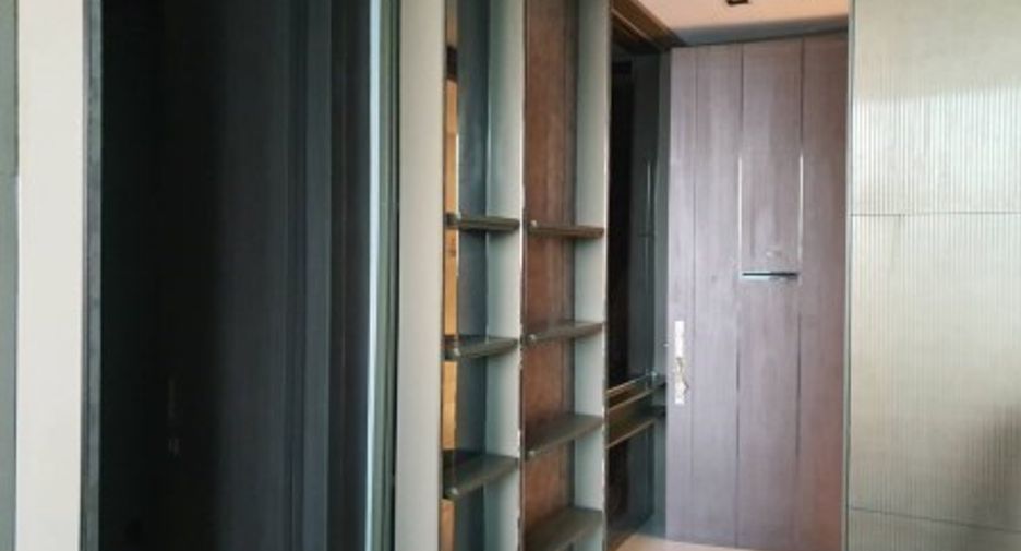 À vendre 2 chambres condo à Khlong Toei, Bangkok