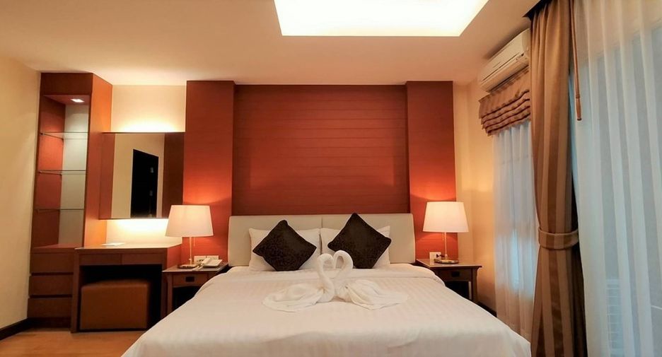 For rent 1 bed condo in Khlong Toei, Bangkok
