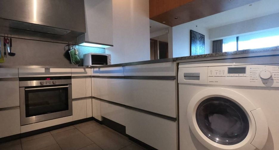 For sale 2 bedrooms condo in Sathon, Bangkok