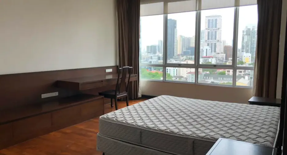 Wohnung zur Miete mit 3 Zimmer in Watthana, Bangkok