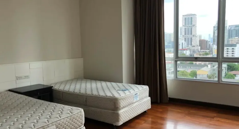Wohnung zur Miete mit 3 Zimmer in Watthana, Bangkok