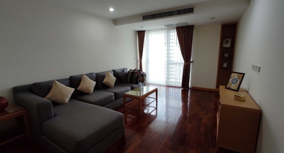 À louer 3 chambres condo à Khlong Toei, Bangkok