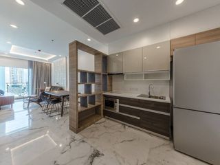 出售 1 卧室 公寓 在 Bang Rak, 曼谷