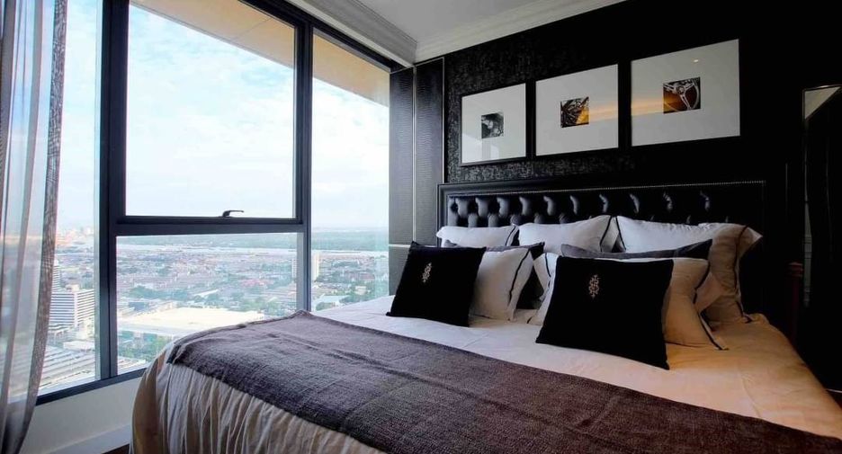 For rent and for sale 3 bedrooms condo in Khlong Toei, Bangkok