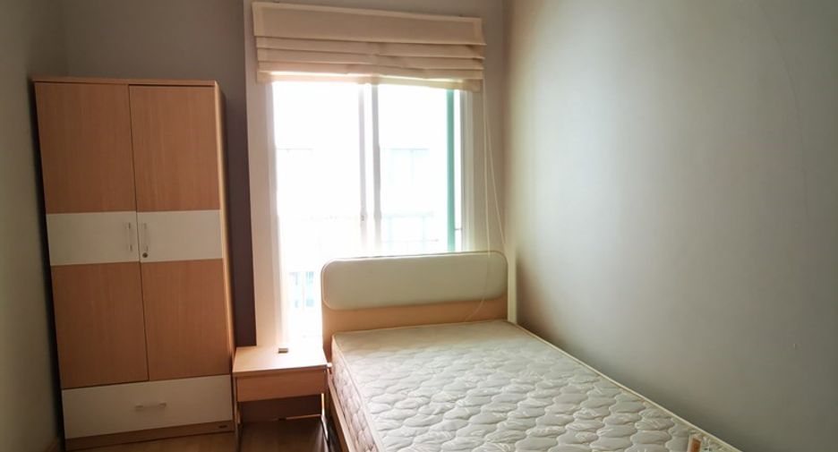For sale 2 bedrooms condo in Watthana, Bangkok
