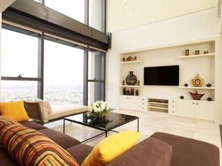 For sale 4 bedrooms condo in Sathon, Bangkok