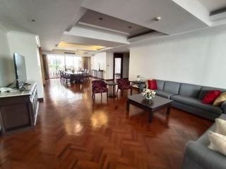 Wohnung zur Miete mit 3 Zimmer in Watthana, Bangkok