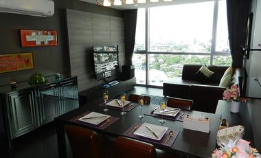 À louer 2 chambres condo à Khlong Toei, Bangkok