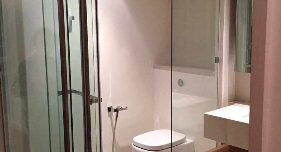 For sale 2 bedrooms condo in Sathon, Bangkok