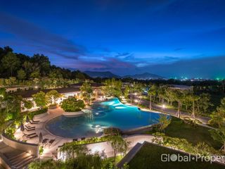 For sale 1 Beds condo in Bang Saray, Pattaya
