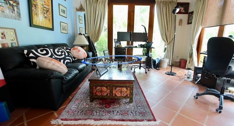 Haus zum Kauf mit 5 Zimmer in Pran Buri, Prachuap Khiri Khan
