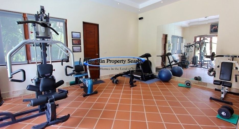 Haus zum Kauf mit 5 Zimmer in Pran Buri, Prachuap Khiri Khan
