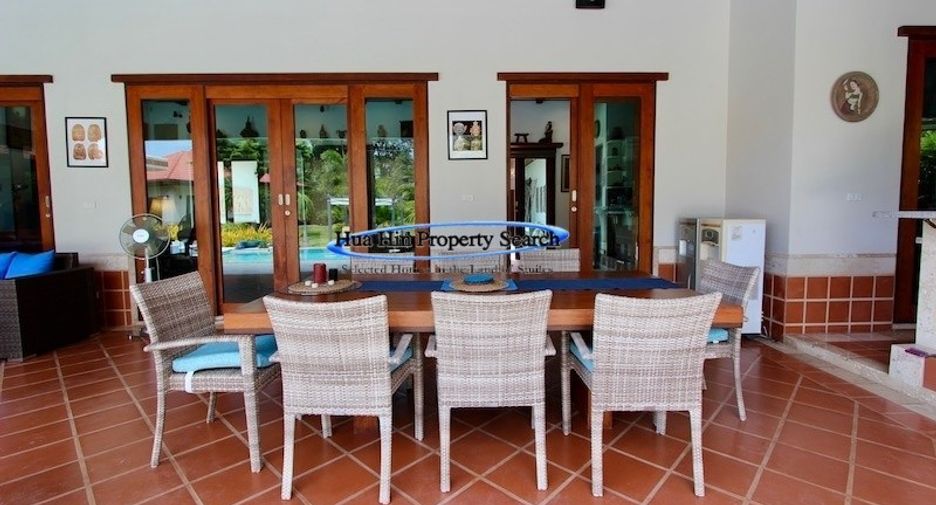 Haus zum Kauf mit 5 Zimmer in Pran Buri, Prachuap Khiri Khan