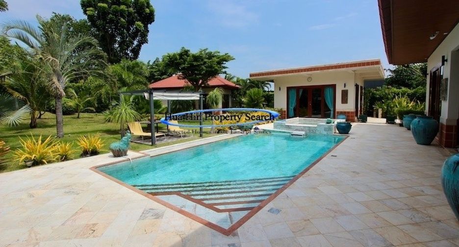 Haus zum Kauf mit 5 Zimmer in Pran Buri, Prachuap Khiri Khan