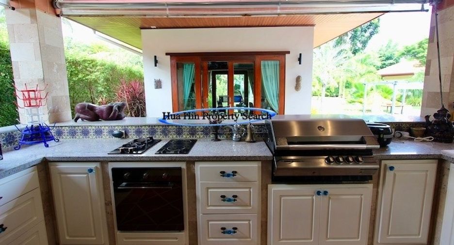 Haus zum Kauf mit 5 Zimmer in Pran Buri, Prachuap Khiri Khan