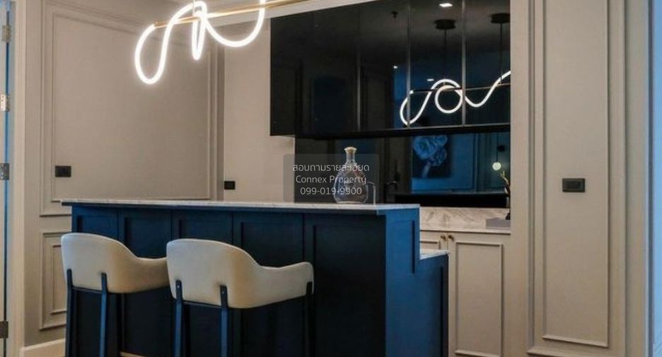 For rent 3 bedrooms condo in Khlong Toei, Bangkok