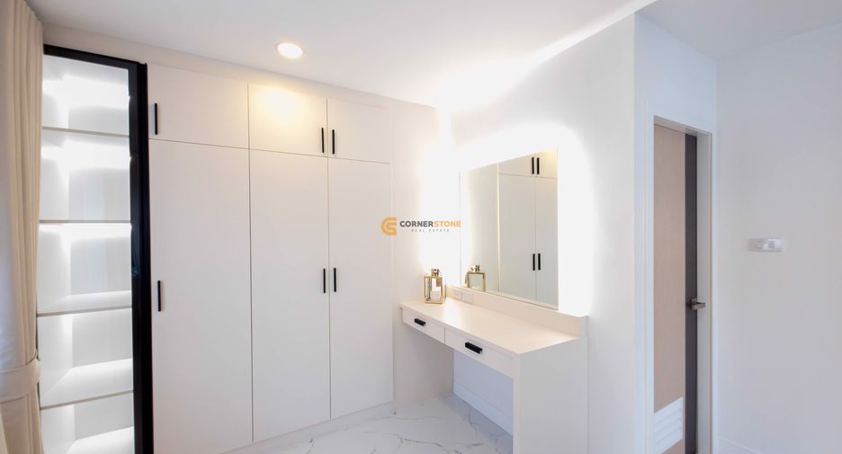 Haus zur Miete und zum Kauf mit 5 Zimmer in Bang Lamung, Chonburi
