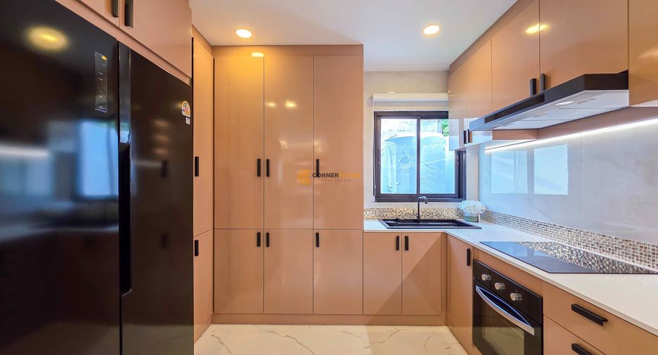 Haus zur Miete und zum Kauf mit 5 Zimmer in Bang Lamung, Chonburi