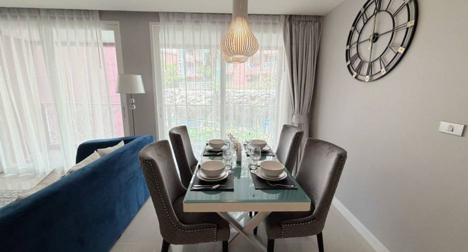 Condo en venta de 2 habitaciones en South Pattaya, Pattaya